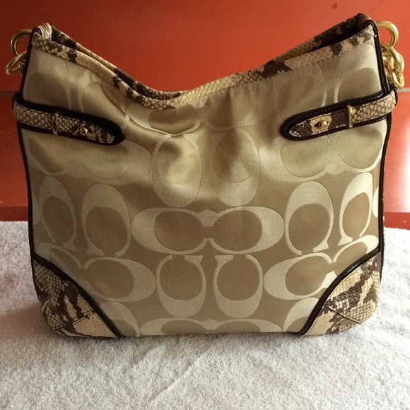 Coach Hobo Bag - Picture 6 of 16